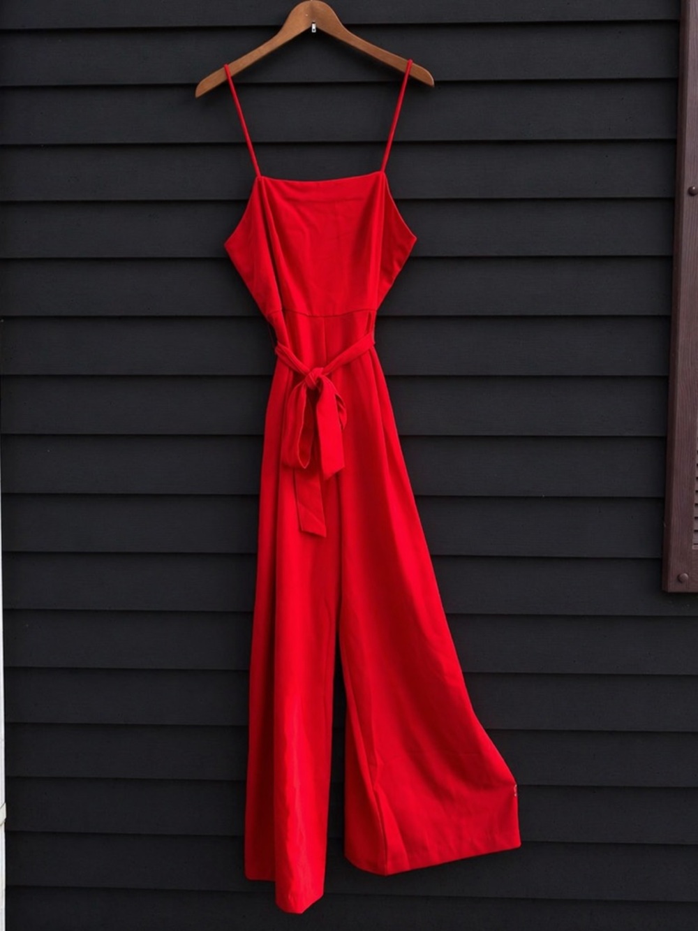 Red wide leg jumpsuit sleeveless size large stretchy